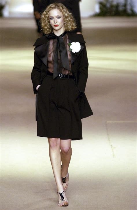 vestiti yves saint-laurent